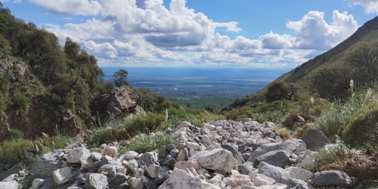 Merlo, San Luis: Un Oasis Natural y Cultural en el Corazón de las Sierras Comechingones